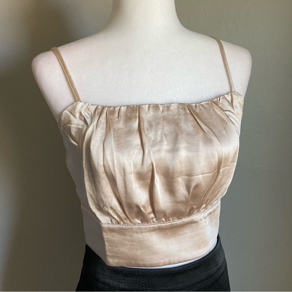 Lulu’s Luxe'd Out Champagne Satin Cropped Tank Top Size Medium